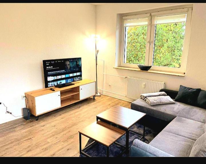 City Apartment Duisburg 2#Netflix &Wlan &Kingsize Bett & Kaffee Maschine & Central & 500M Innenhafen & 2 Min U Bahn Экстерьер фото