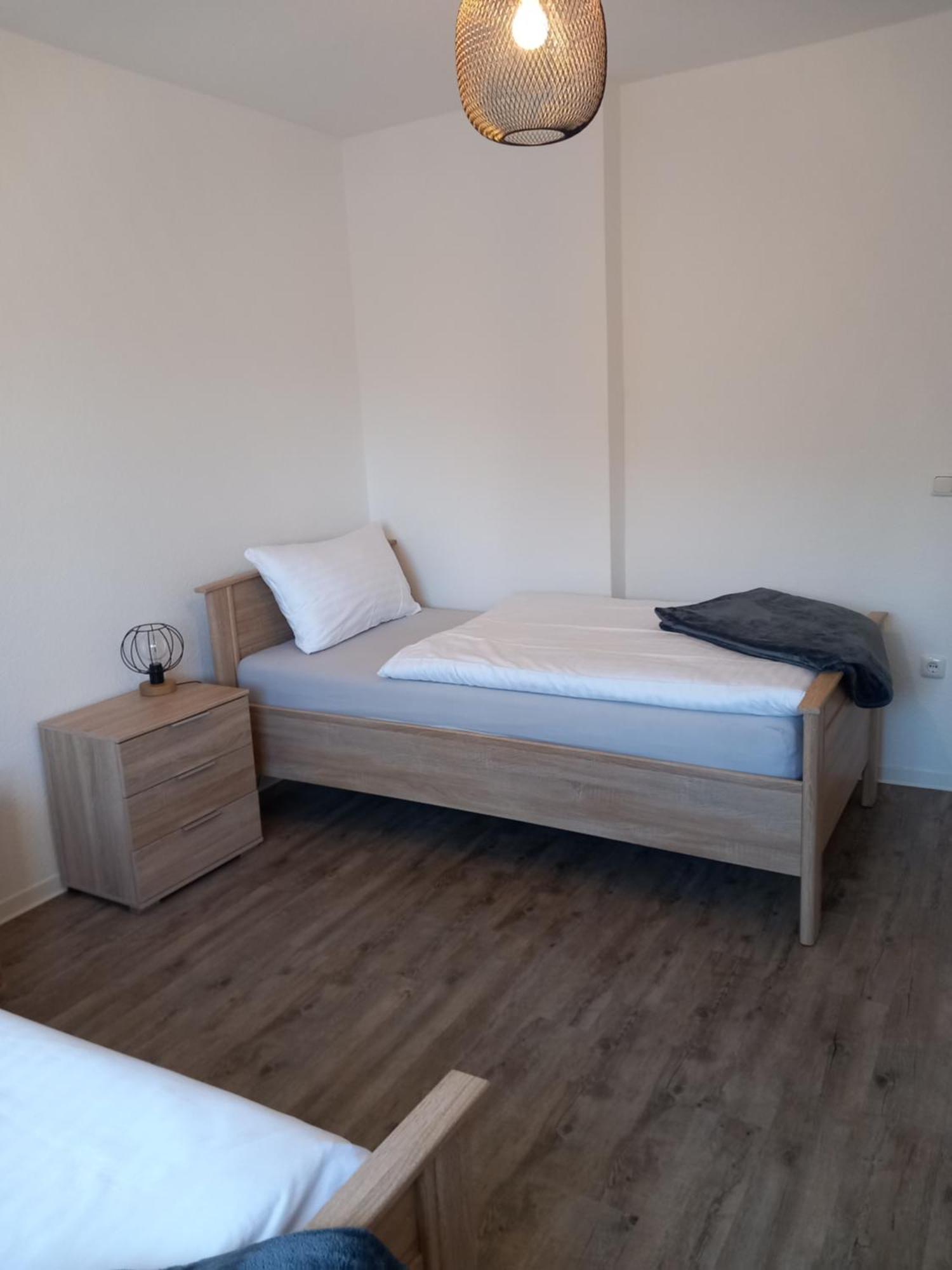 City Apartment Duisburg 2#Netflix &Wlan &Kingsize Bett & Kaffee Maschine & Central & 500M Innenhafen & 2 Min U Bahn Экстерьер фото