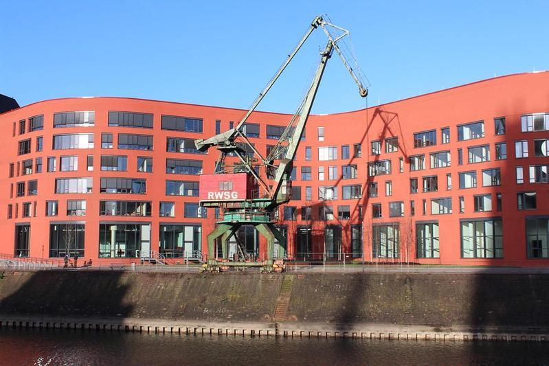 City Apartment Duisburg 2#Netflix &Wlan &Kingsize Bett & Kaffee Maschine & Central & 500M Innenhafen & 2 Min U Bahn Экстерьер фото